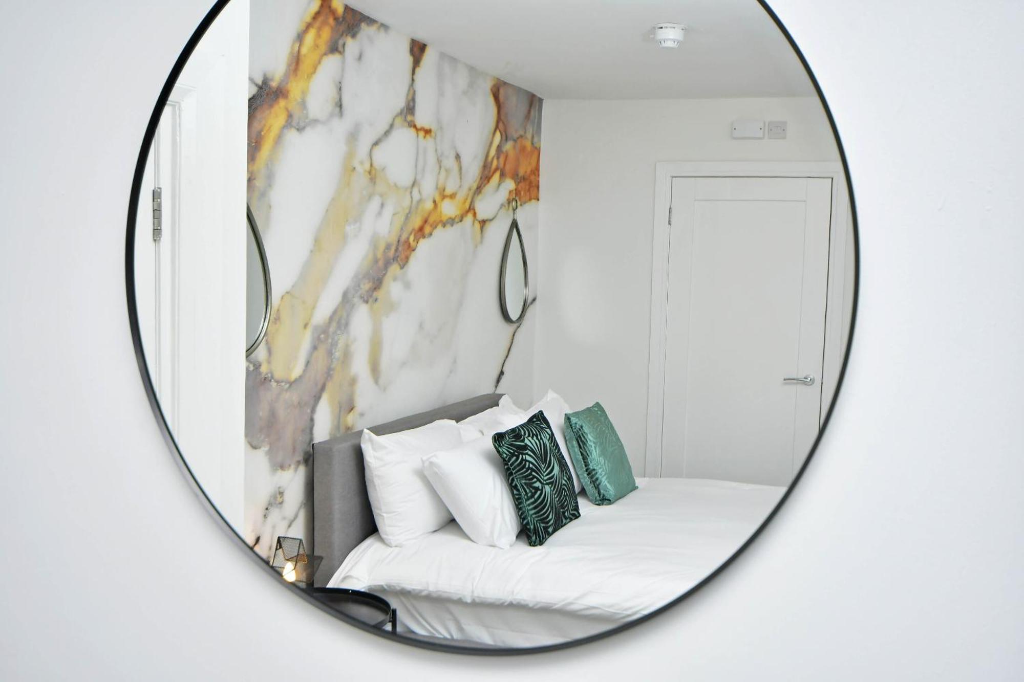 One Battison - Affordable Rooms, Suites & Studios In Stoke On Trent Стая снимка