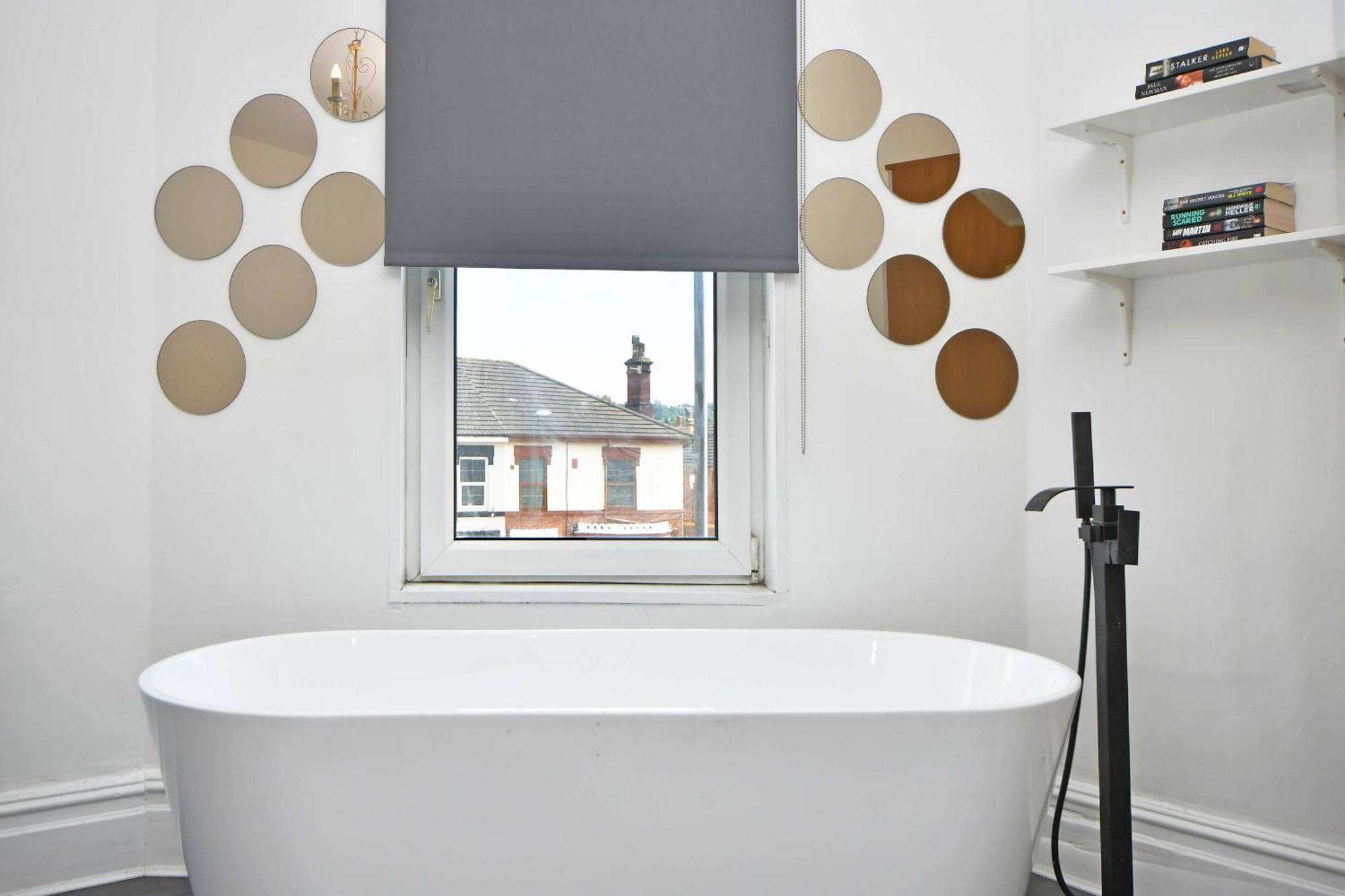 One Battison - Affordable Rooms, Suites & Studios In Stoke On Trent Екстериор снимка